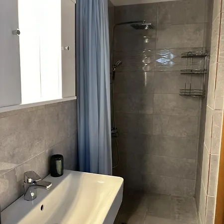 82 Apartment
